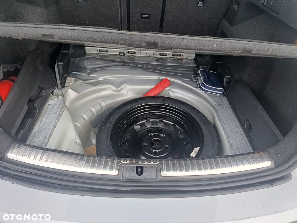 Seat Leon 1.6 TDI Style S&S - 11