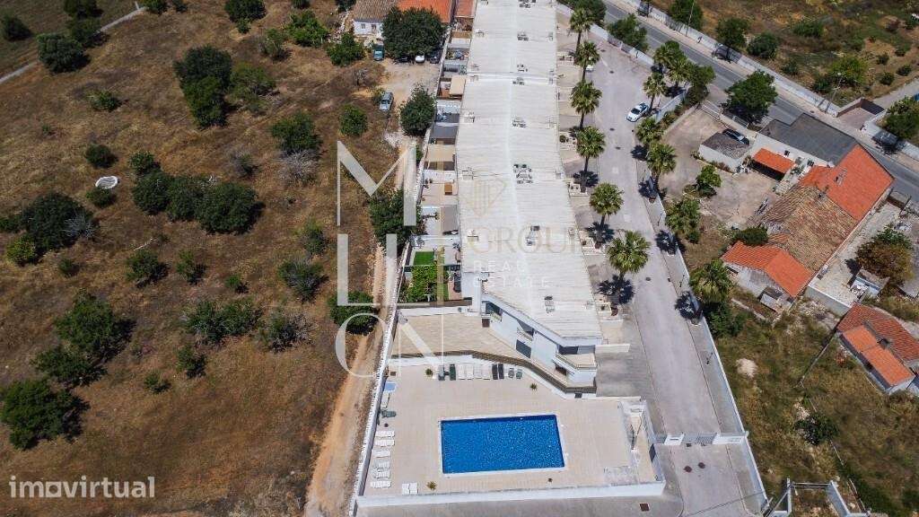 Moradia T3 Exclusiva em Condomínio Privado – Ferreiras / Albufeira - Grande imagem: 2/60