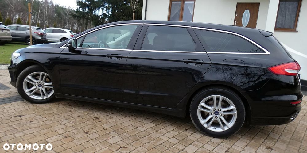 Ford Mondeo 2.0 EcoBlue Titanium - 23