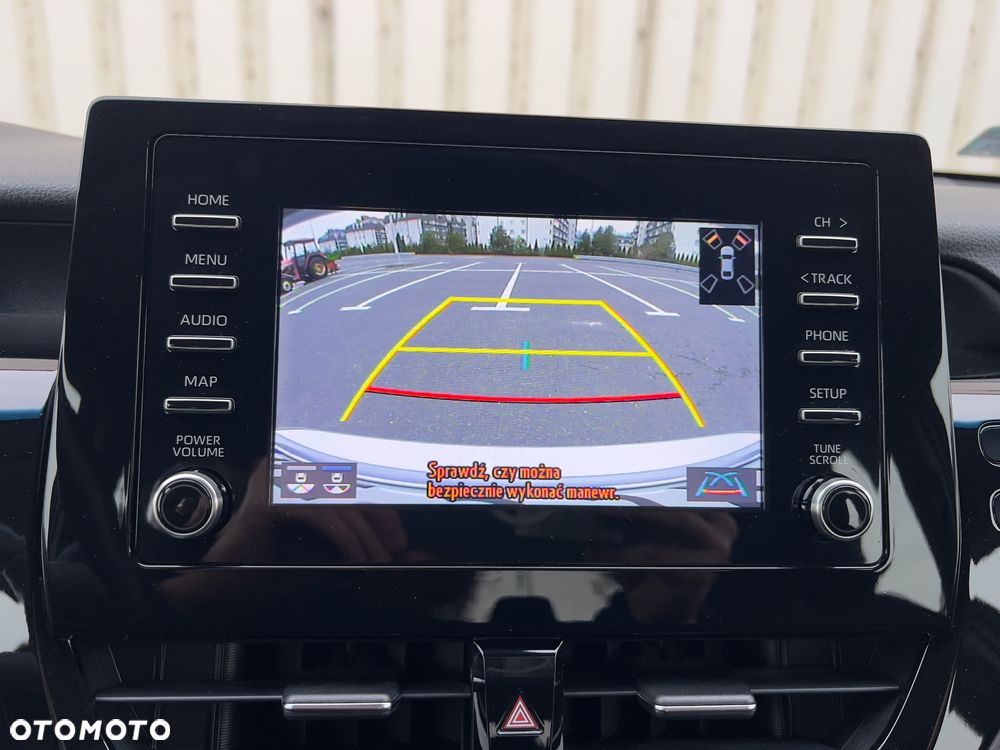 Toyota Camry 2.5 Hybrid Comfort CVT - 30