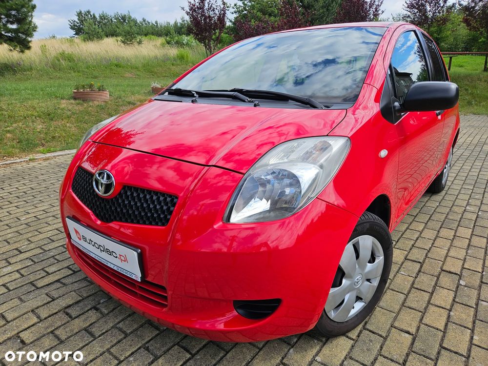 Toyota Yaris 1.0 Terra - 1