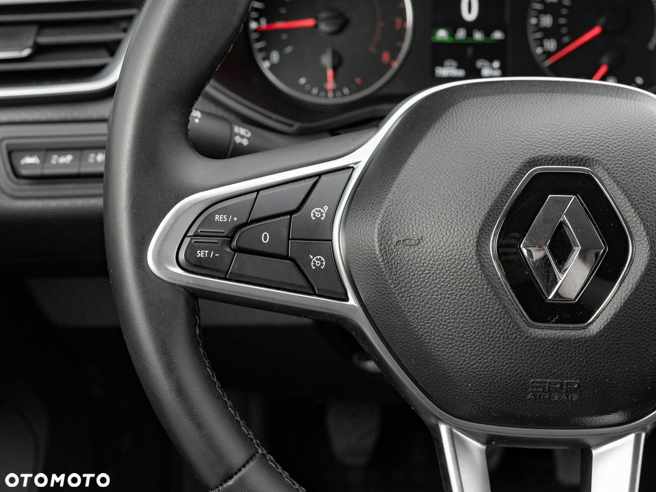 Renault Clio 1.0 TCe Equilibre - 17