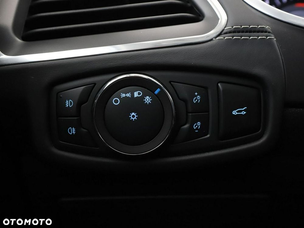 Ford S-Max - 35