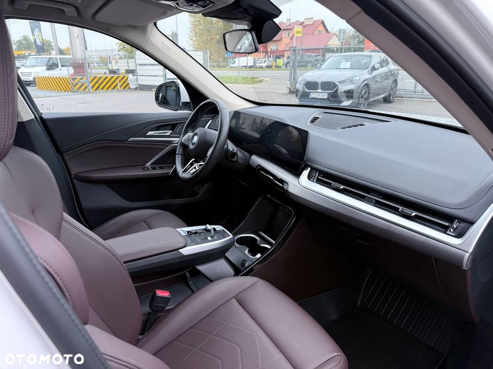 BMW X1 - 24