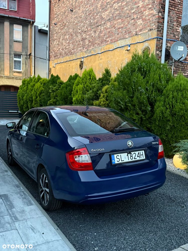 Skoda RAPID 1.2 Active Max - 2
