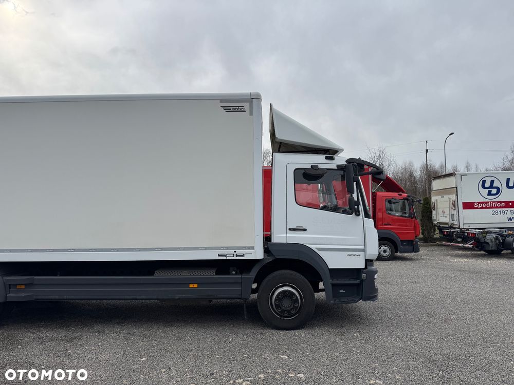 Mercedes-Benz ATEGO - 10