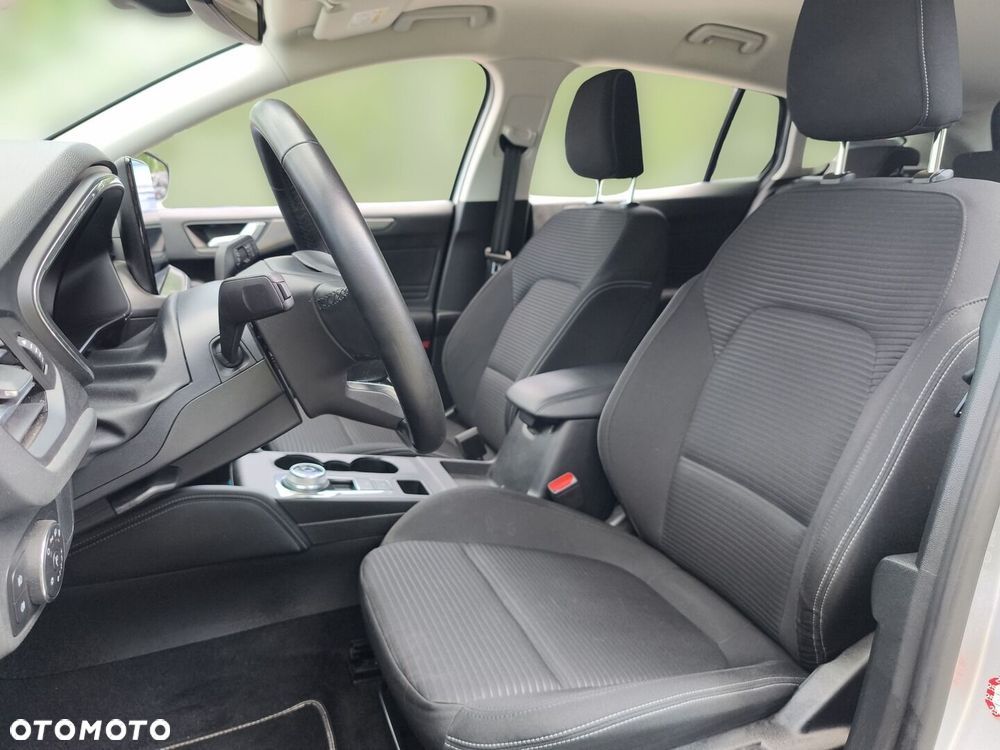 Ford Focus - 17