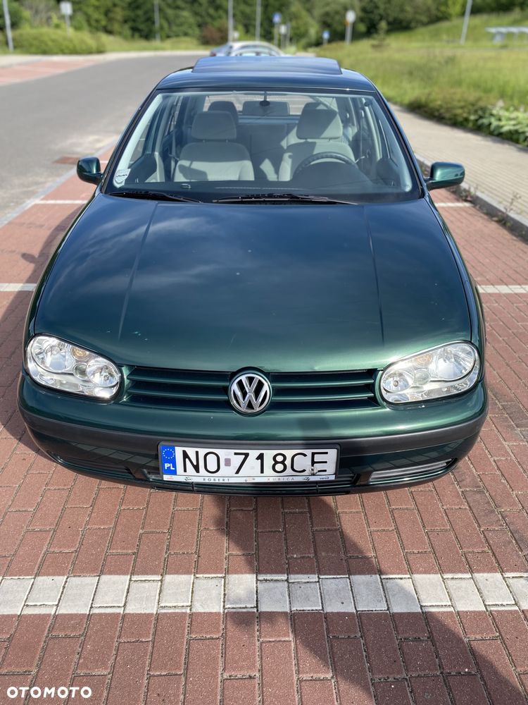Volkswagen Golf 1.6 - 2