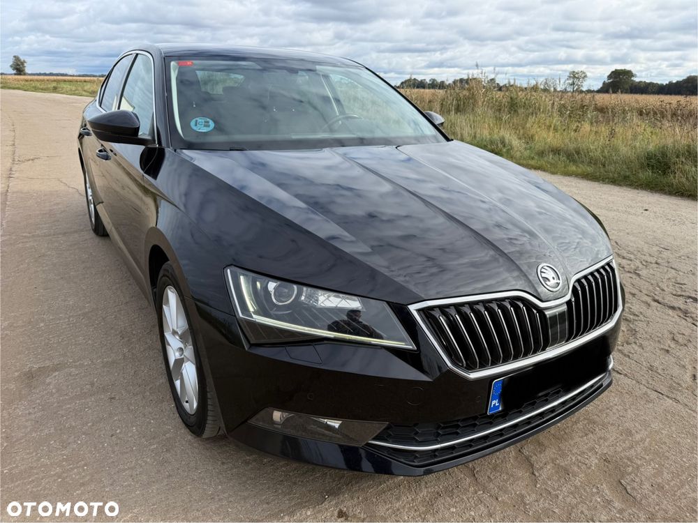 Skoda Superb 2.0 TDI Ambition DSG - 2