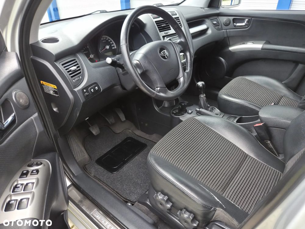 Kia Sportage 2.0 4WD Cup - 14