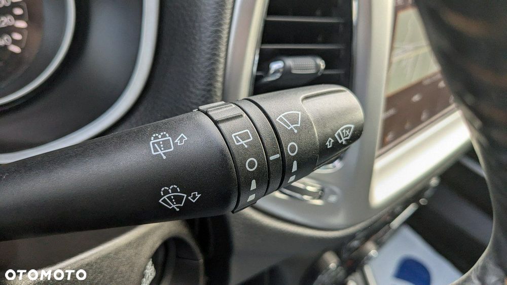 Jeep Compass - 31