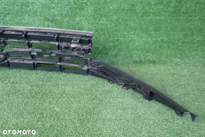 VW TOUAREG III LIFT 18- atrapa grill - 10