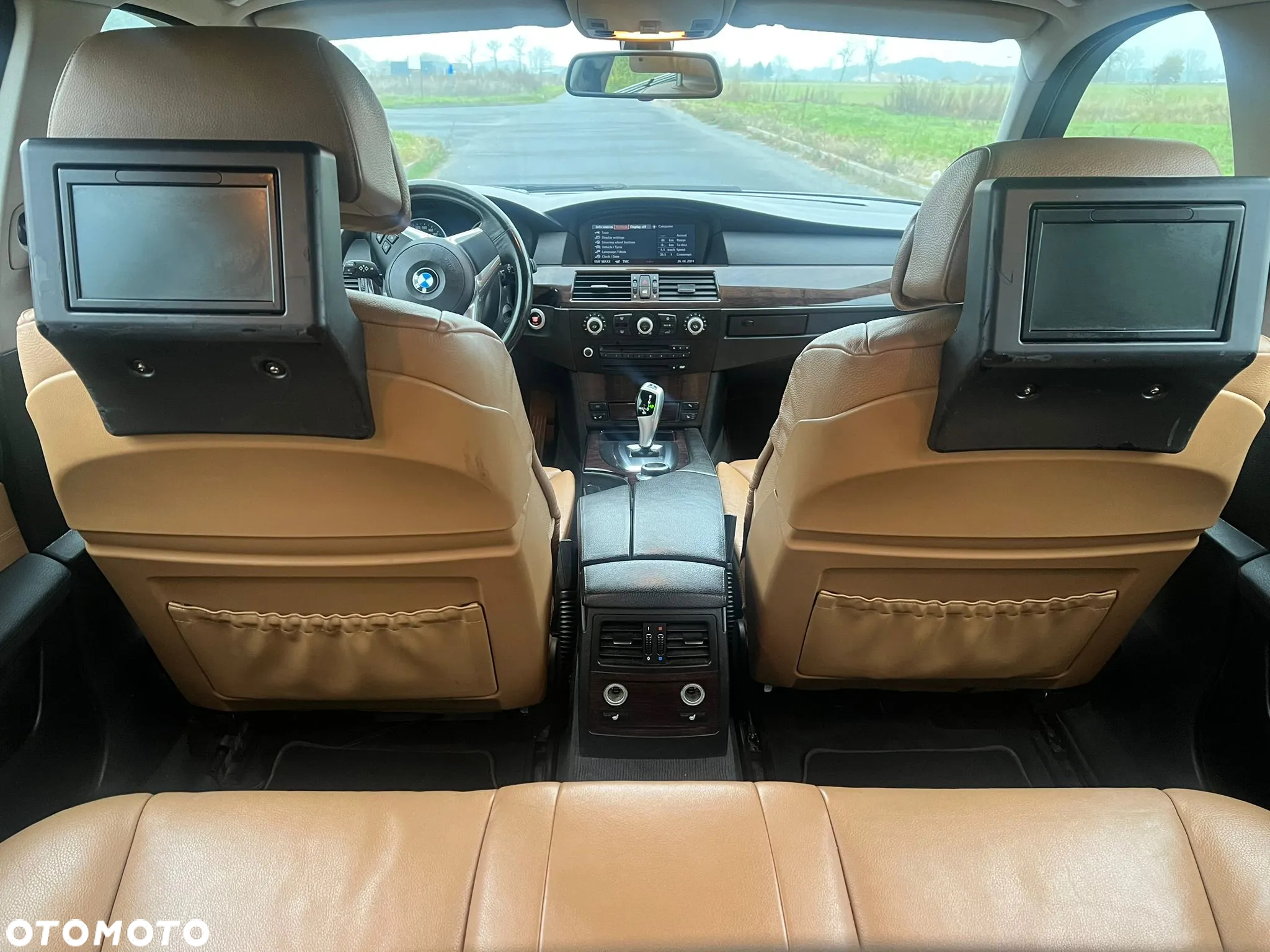 BMW Seria 5 535d Touring - 32