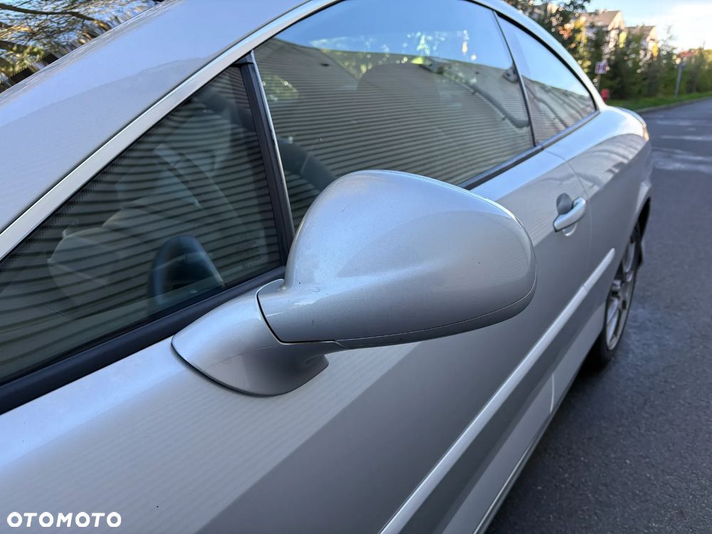 Peugeot 407 - 15