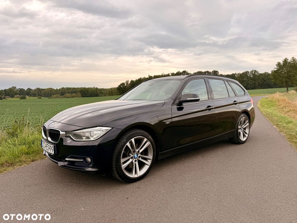 BMW Seria 3 330d xDrive Sport Line - 2