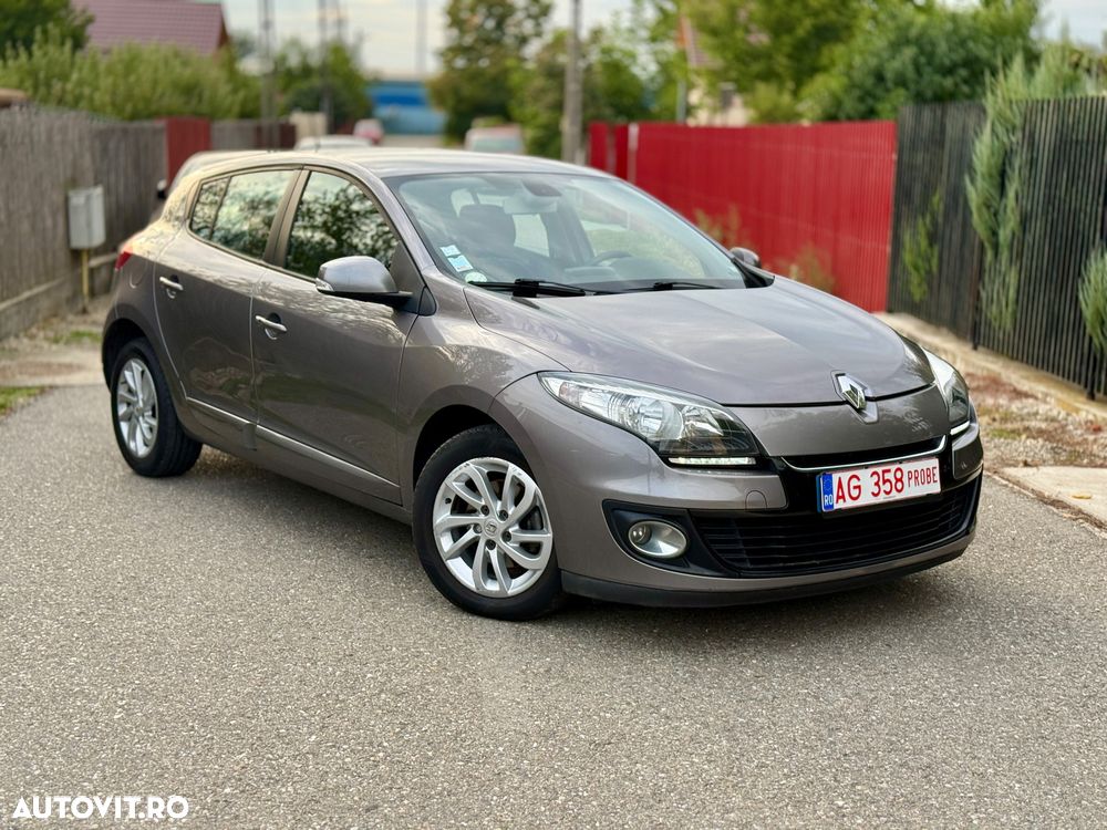 Renault Megane ENERGY dCi 110 Start & Stop Bose Edition - 2