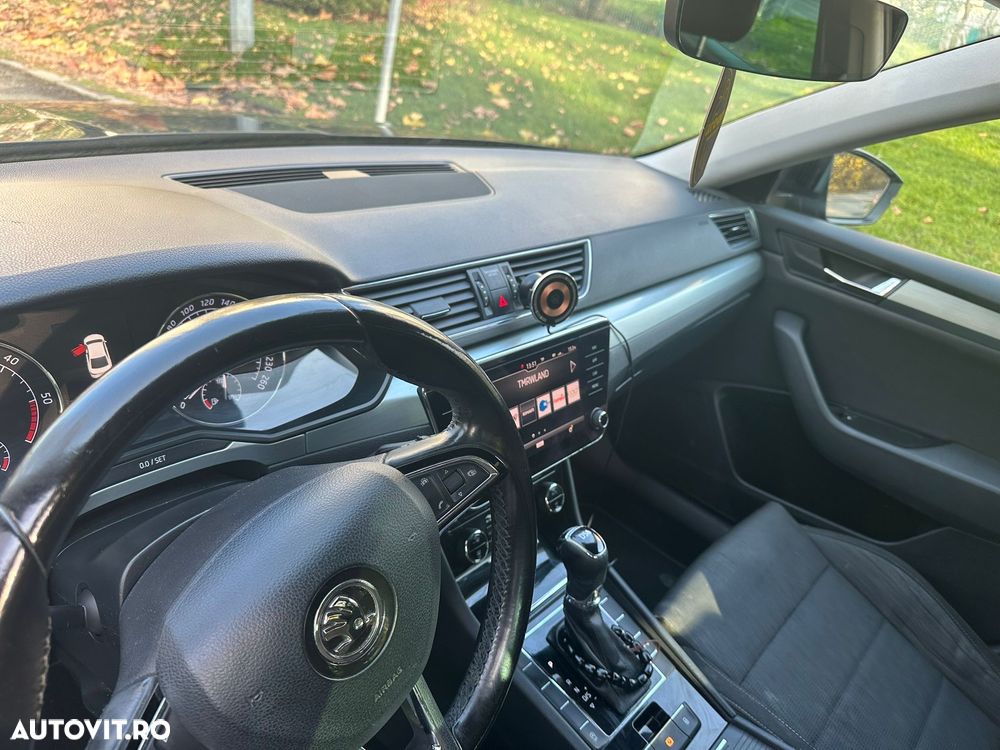Skoda Superb 1.6 TDI DSG Ambition - 13