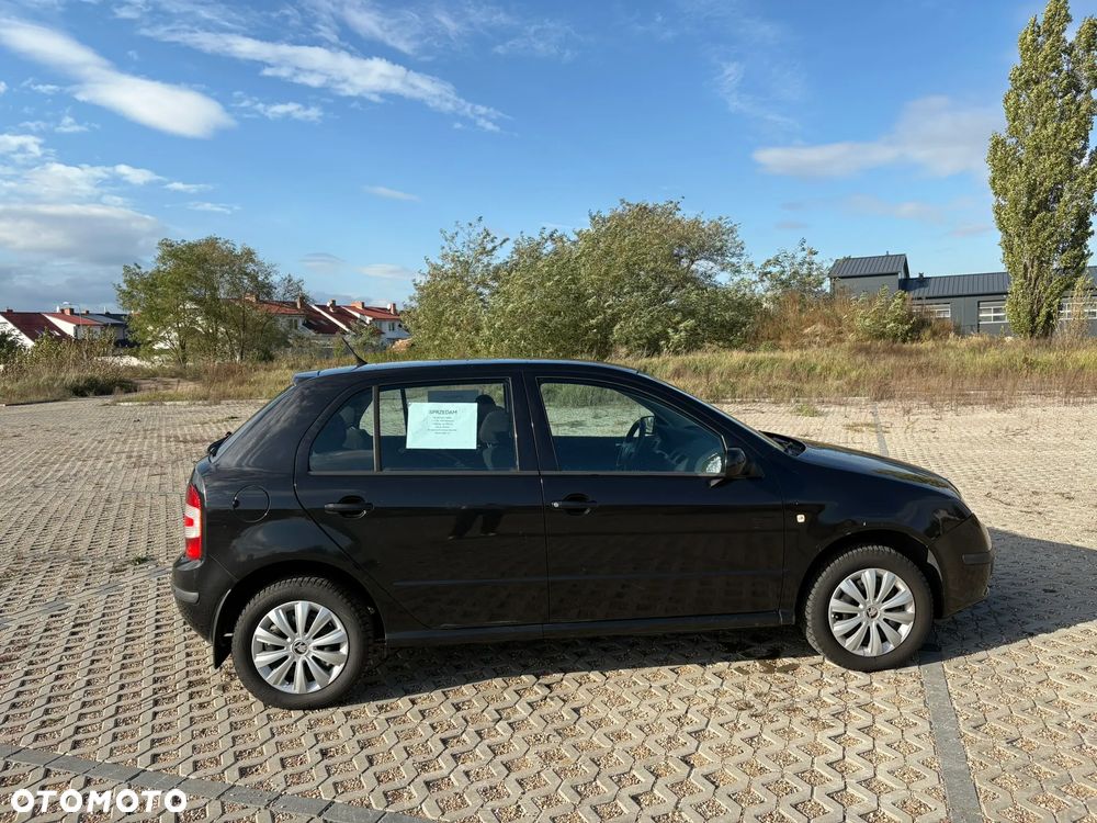 Skoda Fabia - 8