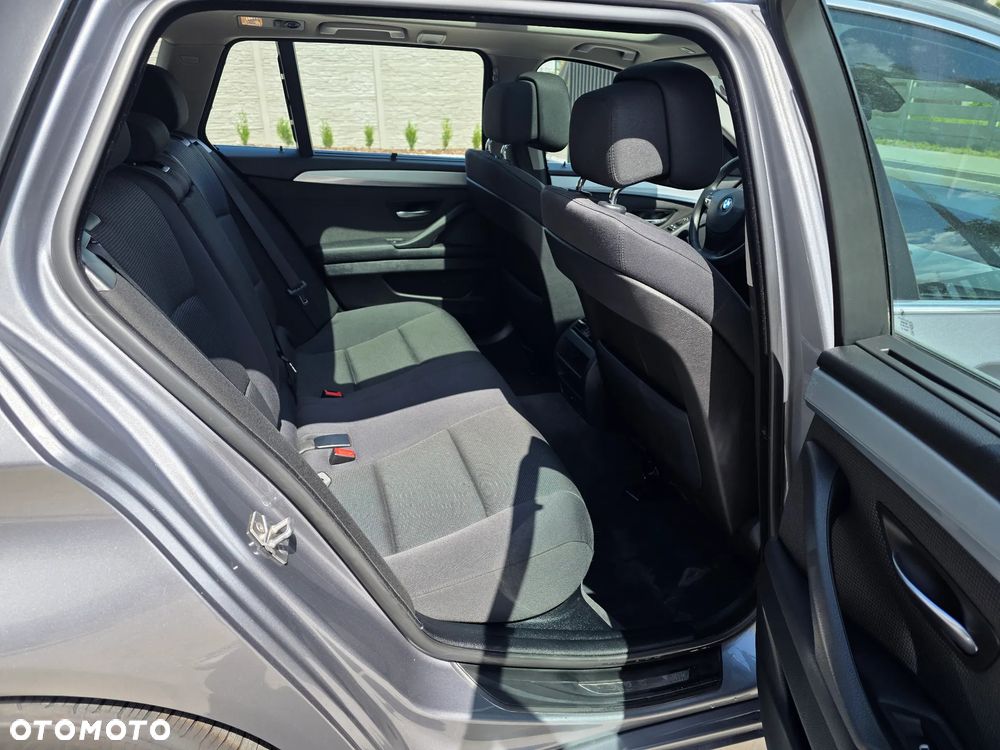 BMW Seria 5 520d - 11
