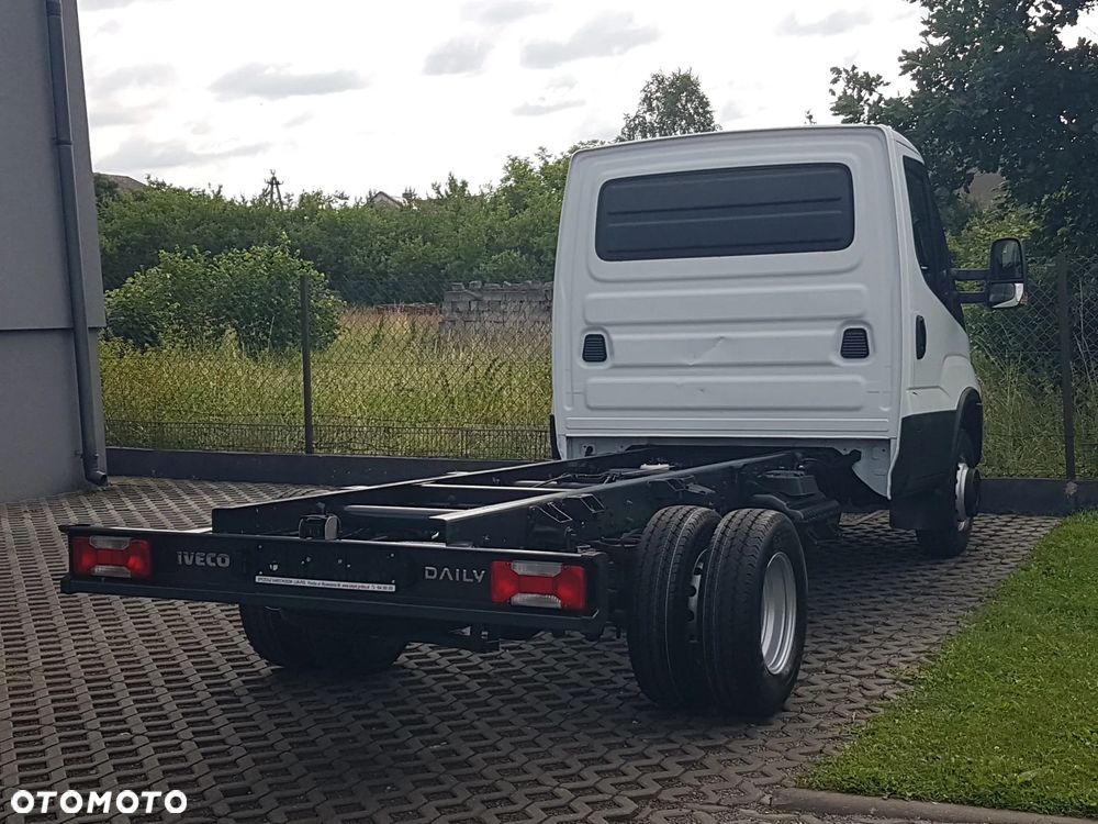Iveco 70C18 RAMA PODWOZIE DO ZABUDOWY WIDELEC ROZSTAW OSI 3,75M KLIMA DAILY DMC 7000KG BLIŹNIAKI MANUAL - 29