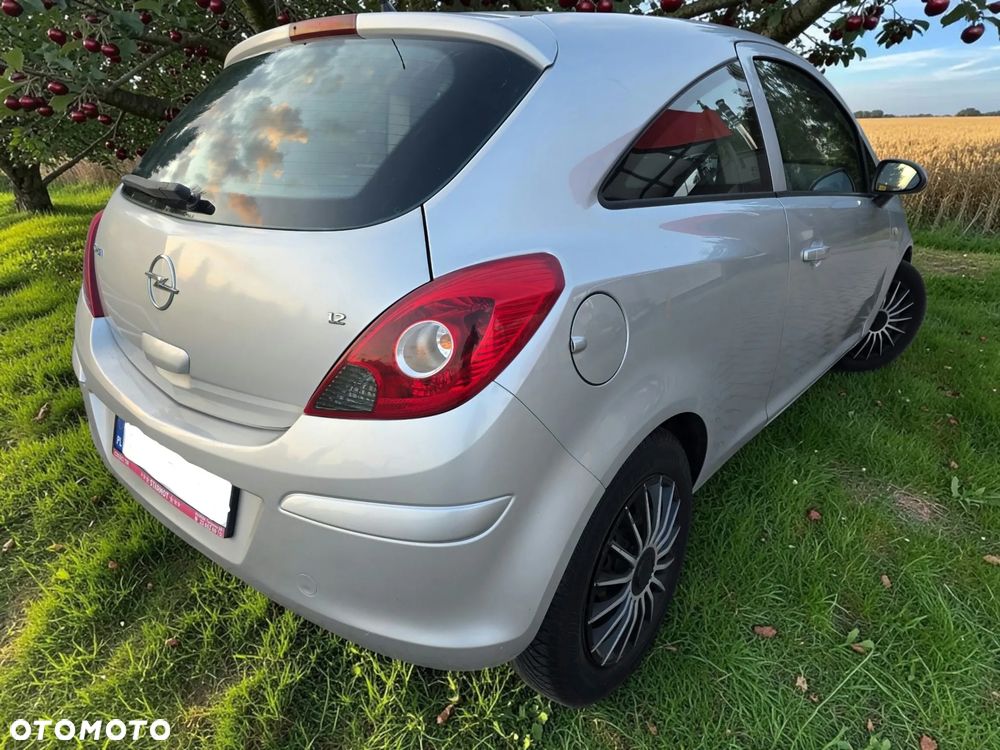 Opel Corsa 1.2 16V EcoFLEX Easytronic 150 Jahre - 8
