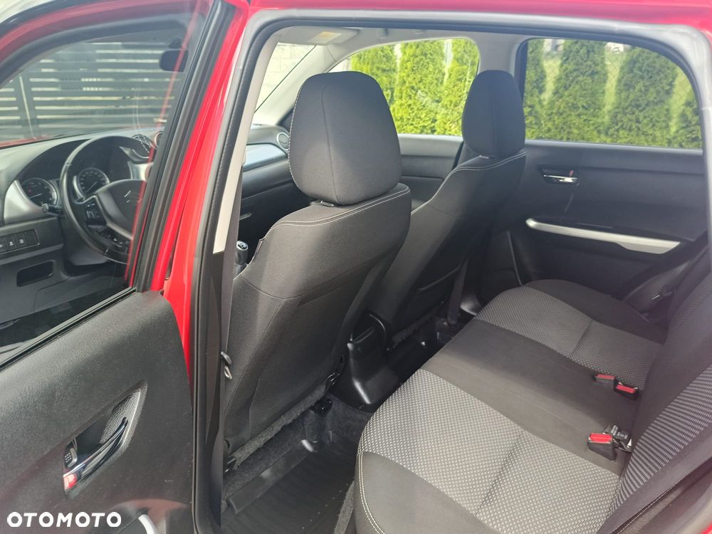 Suzuki Vitara 1.6 Comfort 2WD - 15