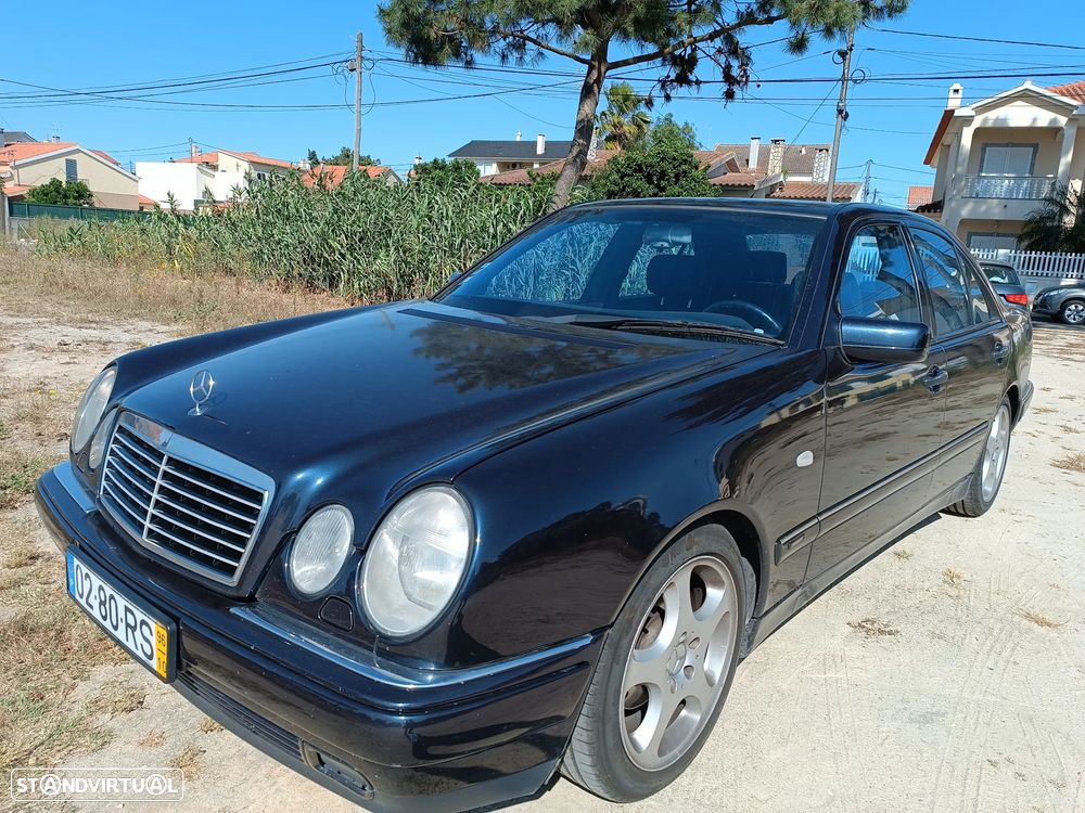Mercedes-Benz E 290 - 1