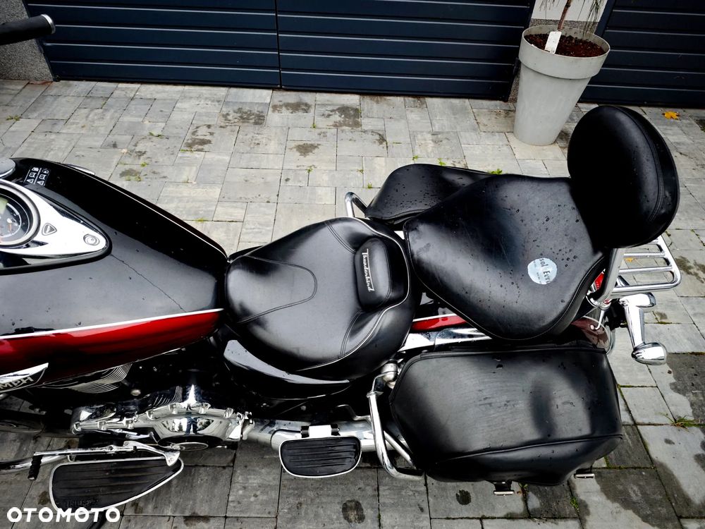 Triumph Thunderbird - 7