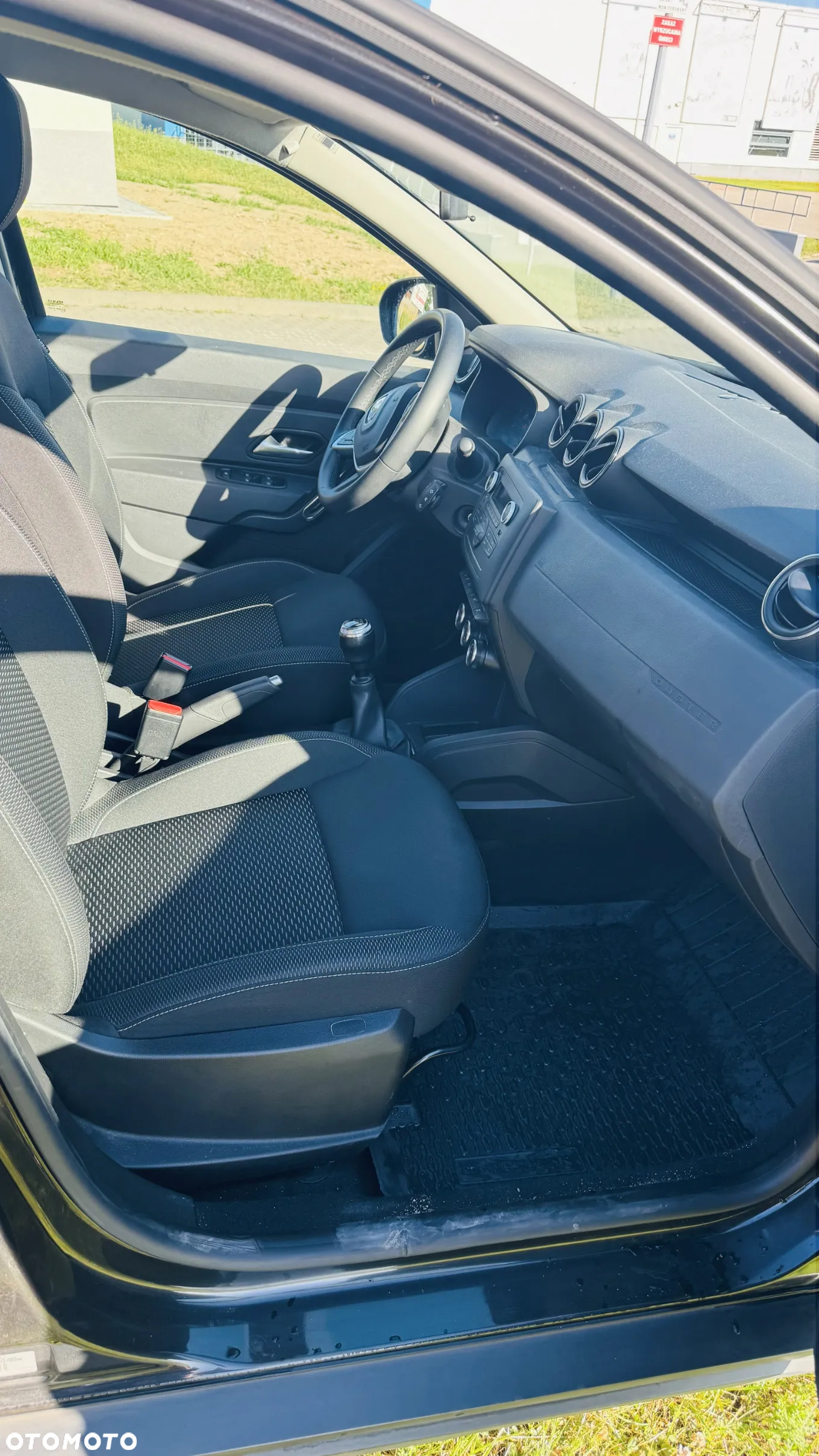 Dacia Duster 1.6 SCe Comfort 4WD - 10