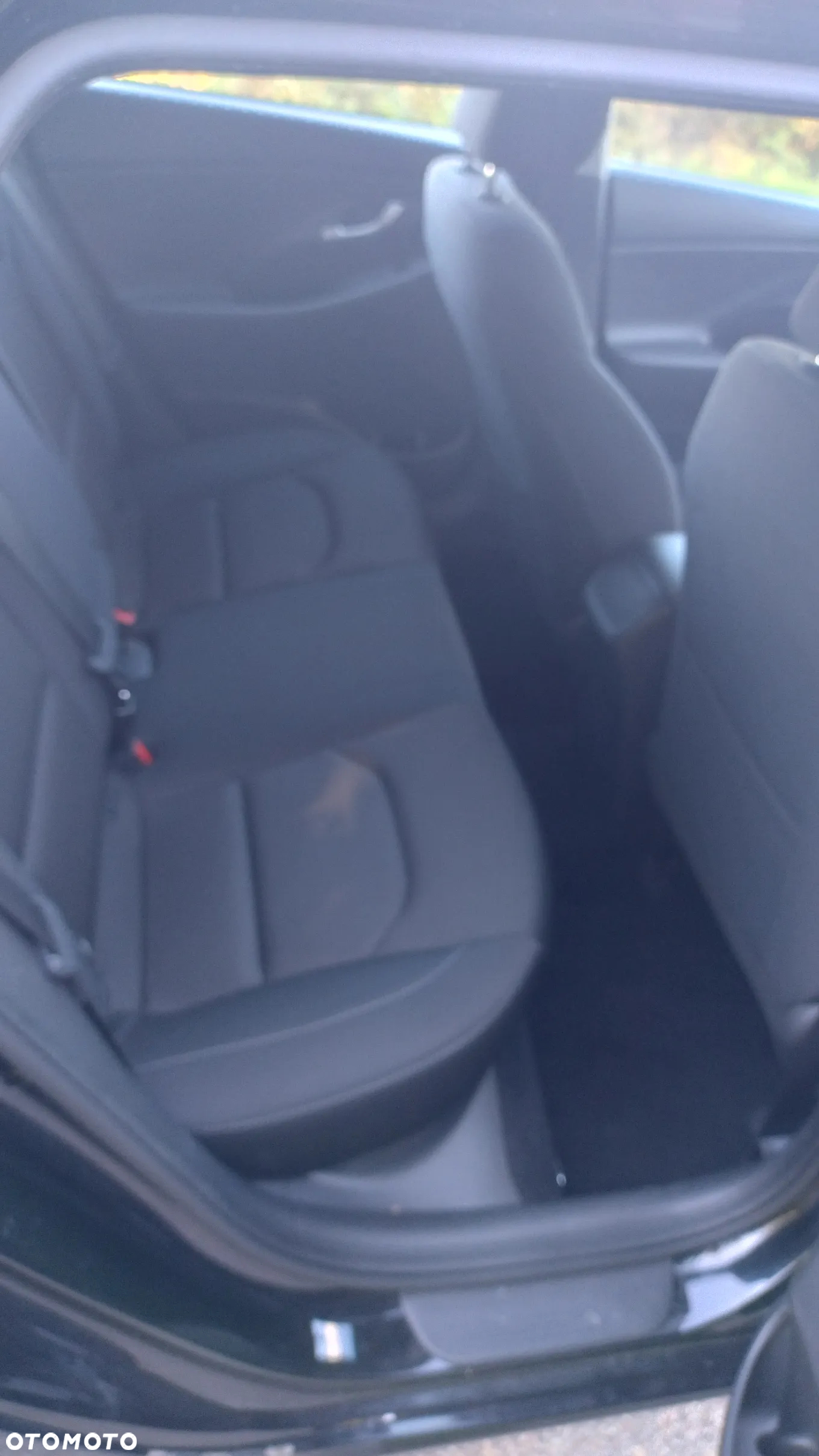 Hyundai i30 1.6 CRDi Classic + DCT - 29
