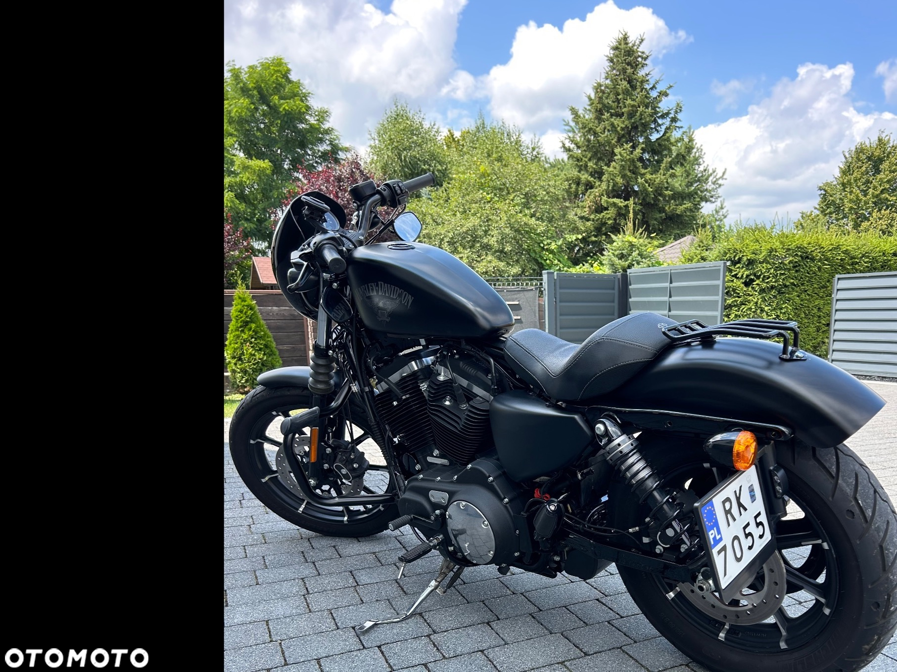 Harley-Davidson Sportster Iron 883 - 4
