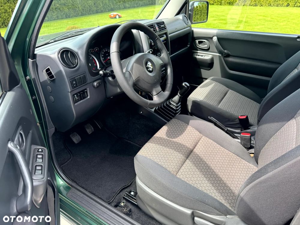 Suzuki Jimny - 19