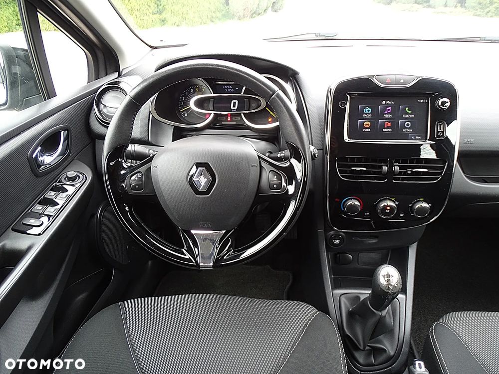 Renault Clio TCe 90 Limited - 32