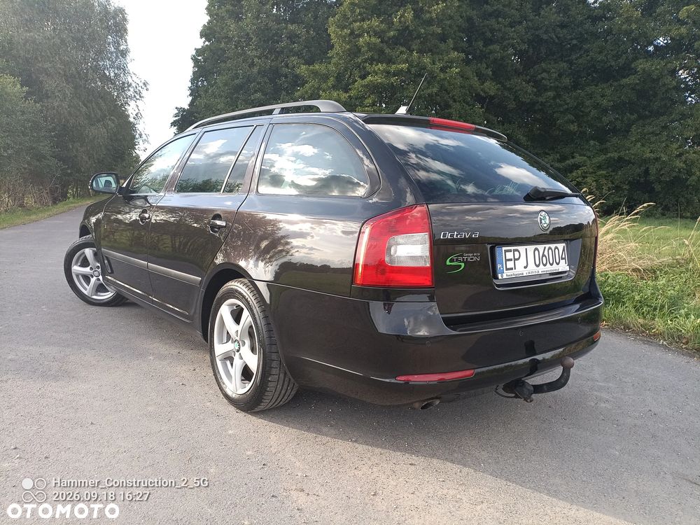 Skoda Octavia 1.6 TDI DPF GreenLine - 10