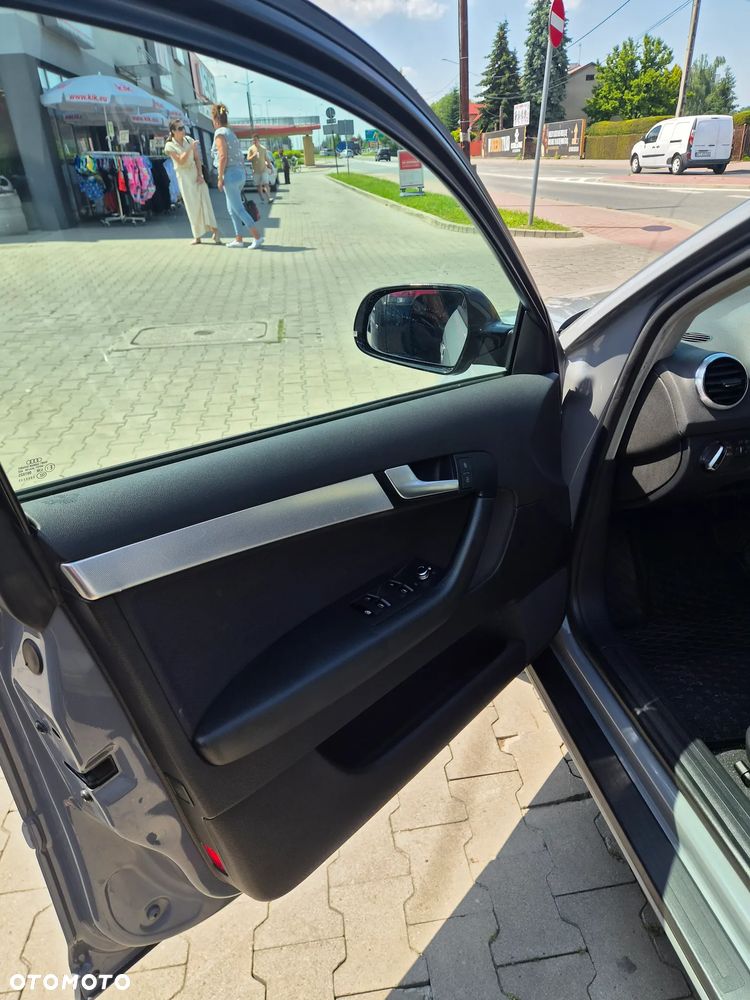 Audi A3 Sportback - 13