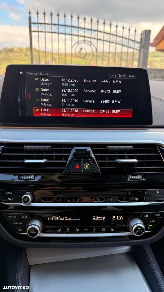 BMW Seria 5 520d AT - 12