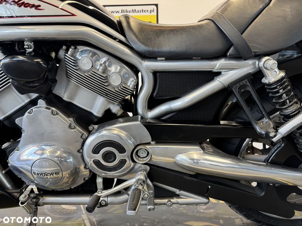 Harley-Davidson V-Rod Street Rod - 22