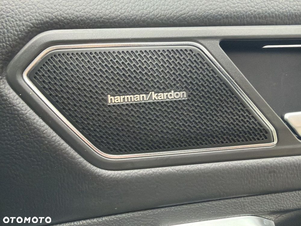 Volkswagen Tiguan Allspace - 22