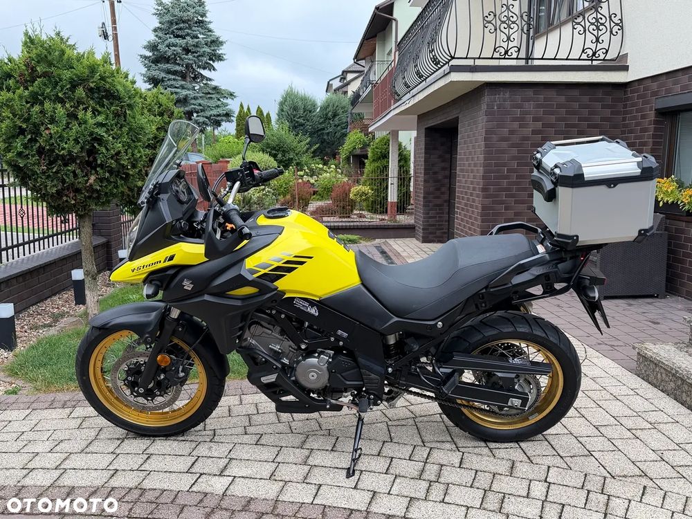 Suzuki V-STROM - 3