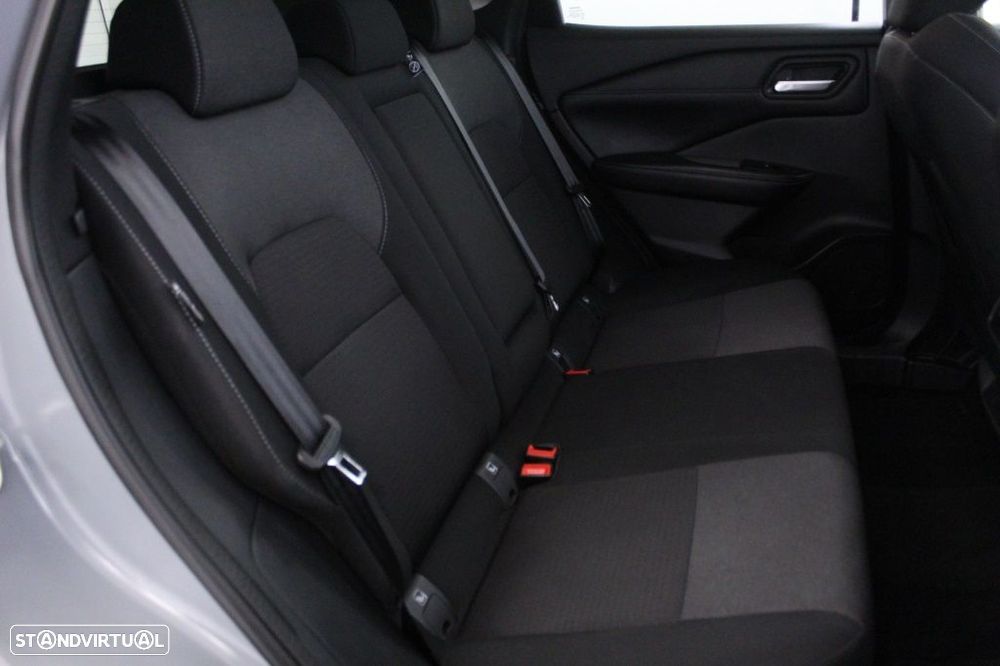 Nissan Qashqai 1.3 DIG-T N-Connecta LED Xtronic - 15