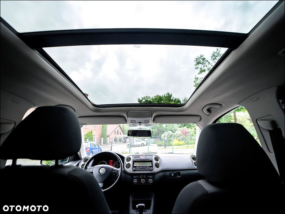 Volkswagen Tiguan - 17