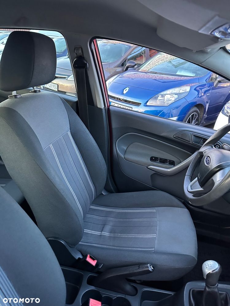 Ford Fiesta 1.6 TDCI Connection - 15