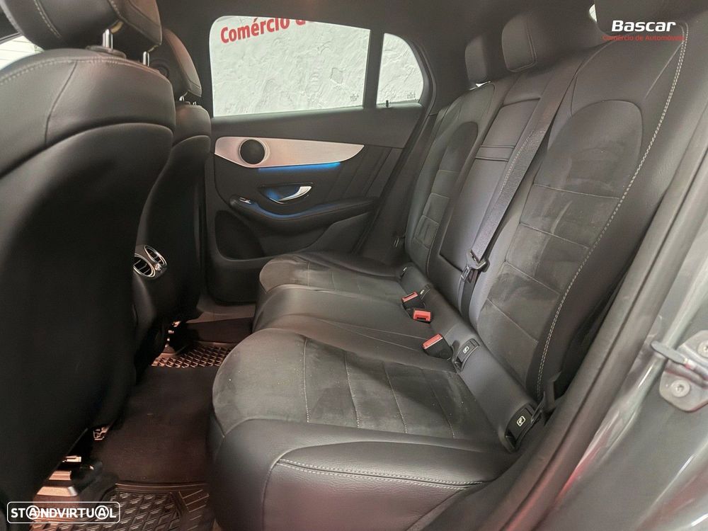 Mercedes-Benz GLC 250 d Coupé AMG Line 4-Matic - 13