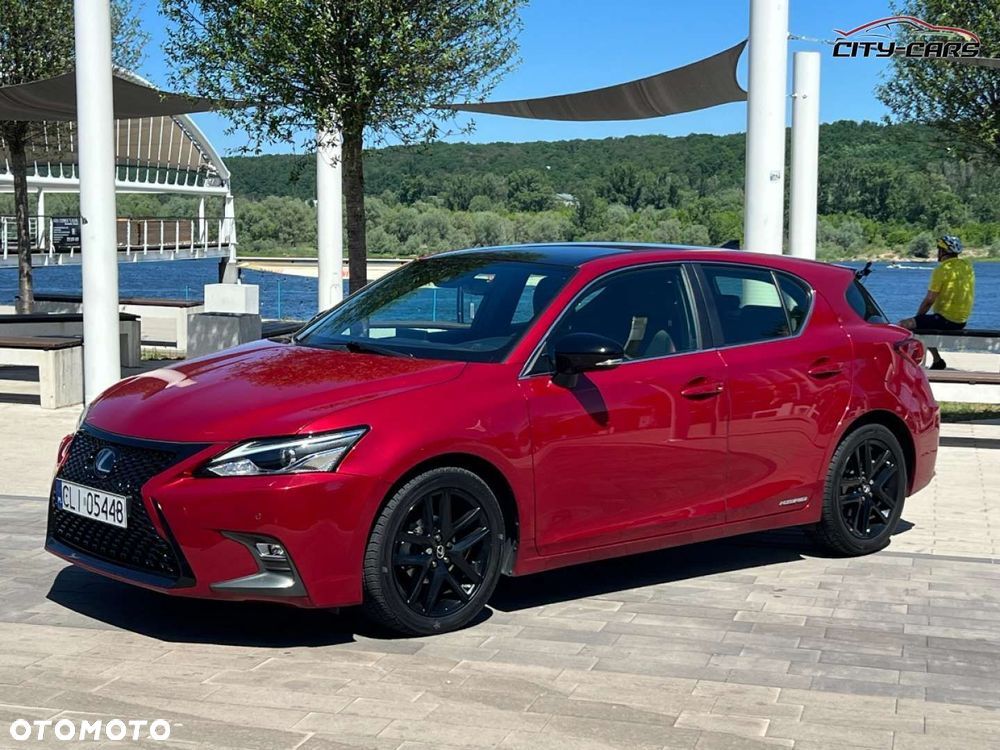 Lexus CT - 13
