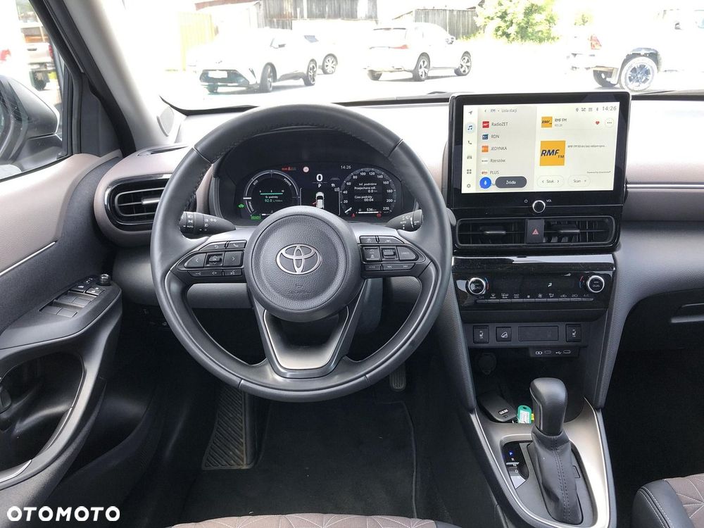 Toyota Yaris Cross Hybrid 1.5 Executive AWD - 11