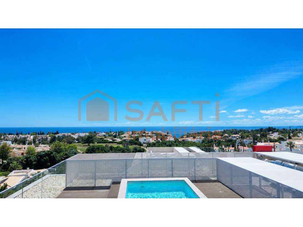 Penthouse em Carvoeiro
