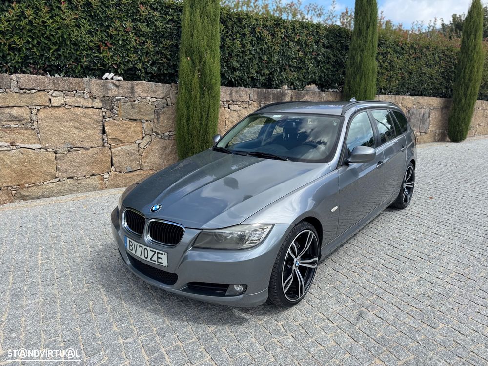 BMW 318 d Touring Navigation Sport - 18