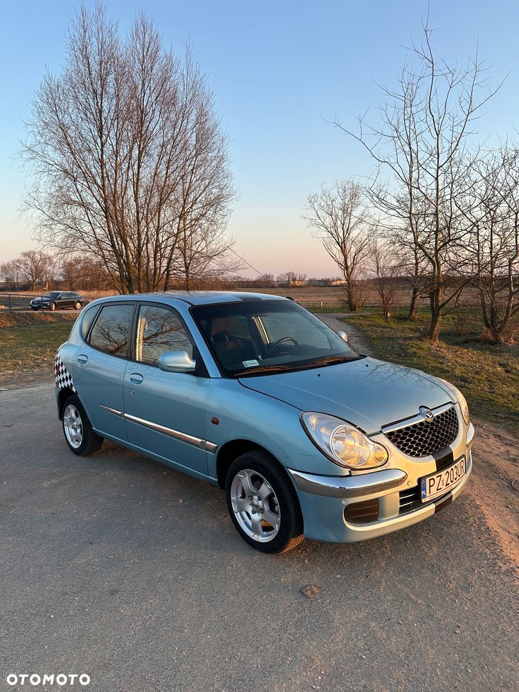 Daihatsu Sirion 1.0 Plus - 2