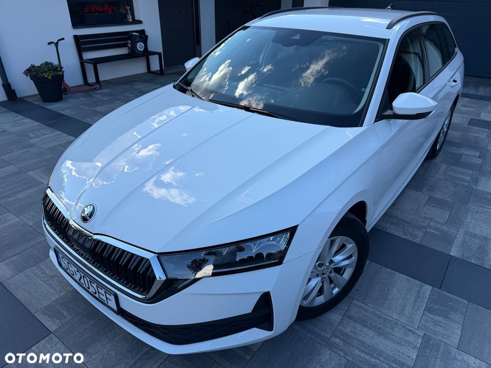 Skoda Octavia 1.5 TSI Essence - 9