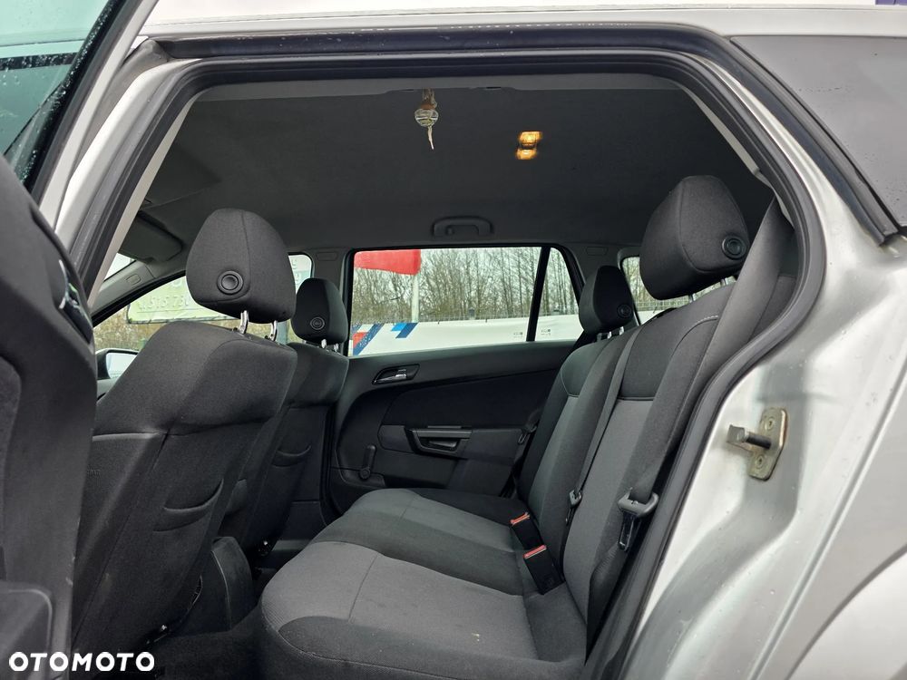 Opel Astra 1.6 NAVI - 7
